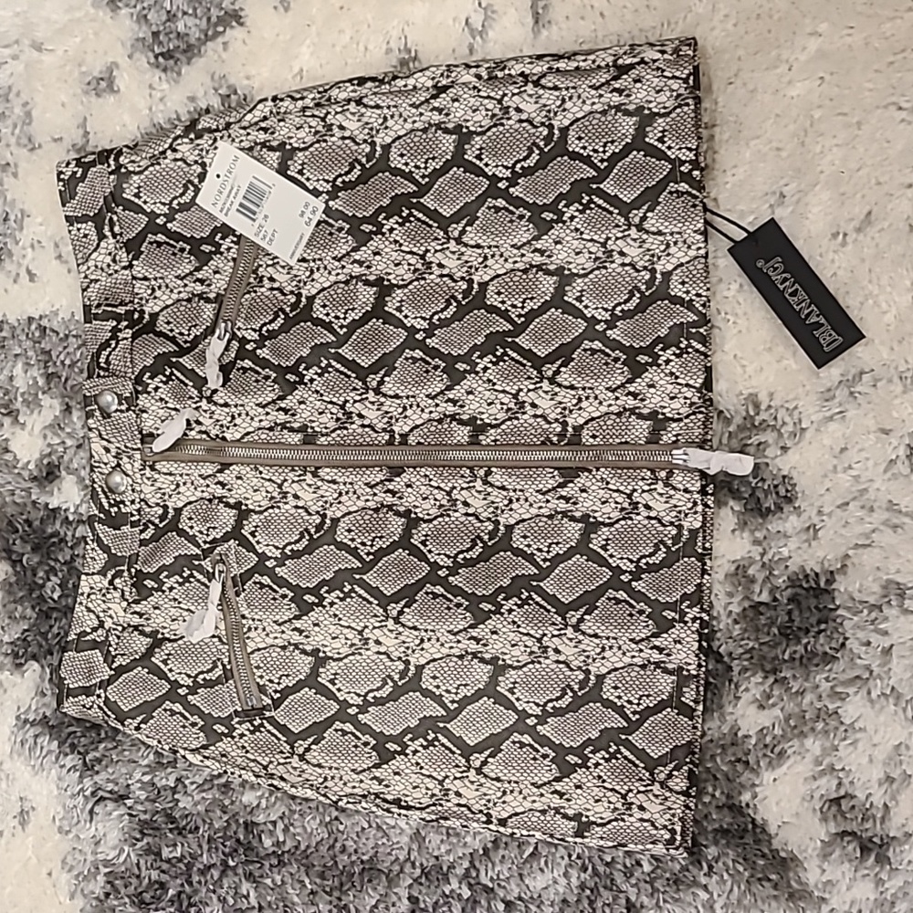 NWT BlankNYC Break Away Snakeskin Print Mini Skirt Size 26 Vegan Leather